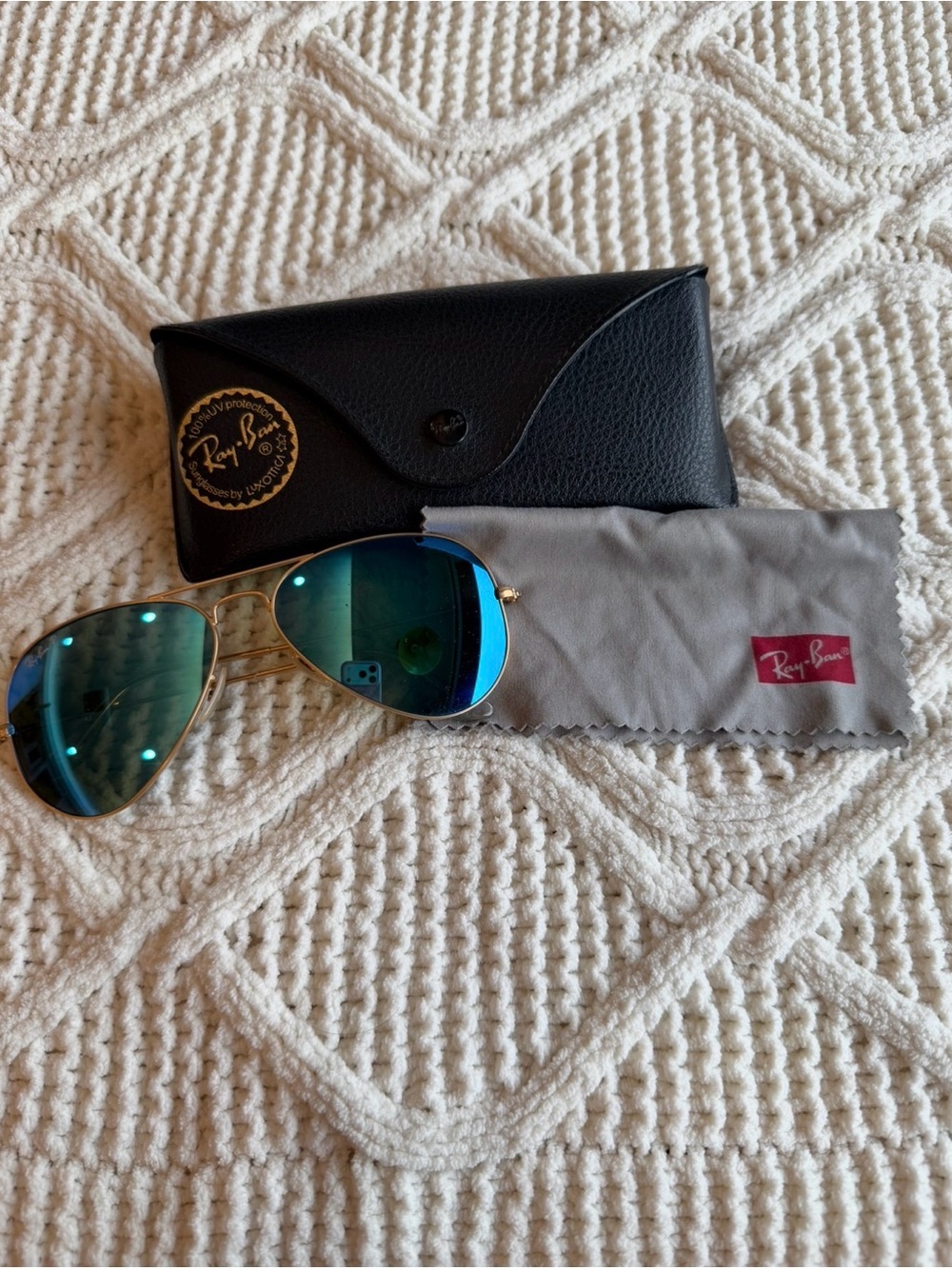 Ray-Ban Unisex Gold Aviator Sunglasses with Blue Mirror Lenses